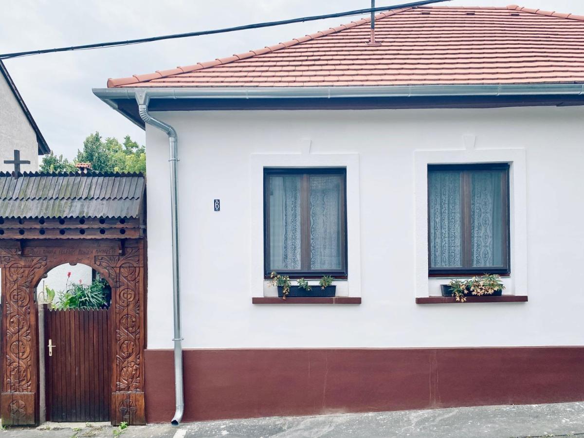 Esther'S Studio Keszthely Exterior foto